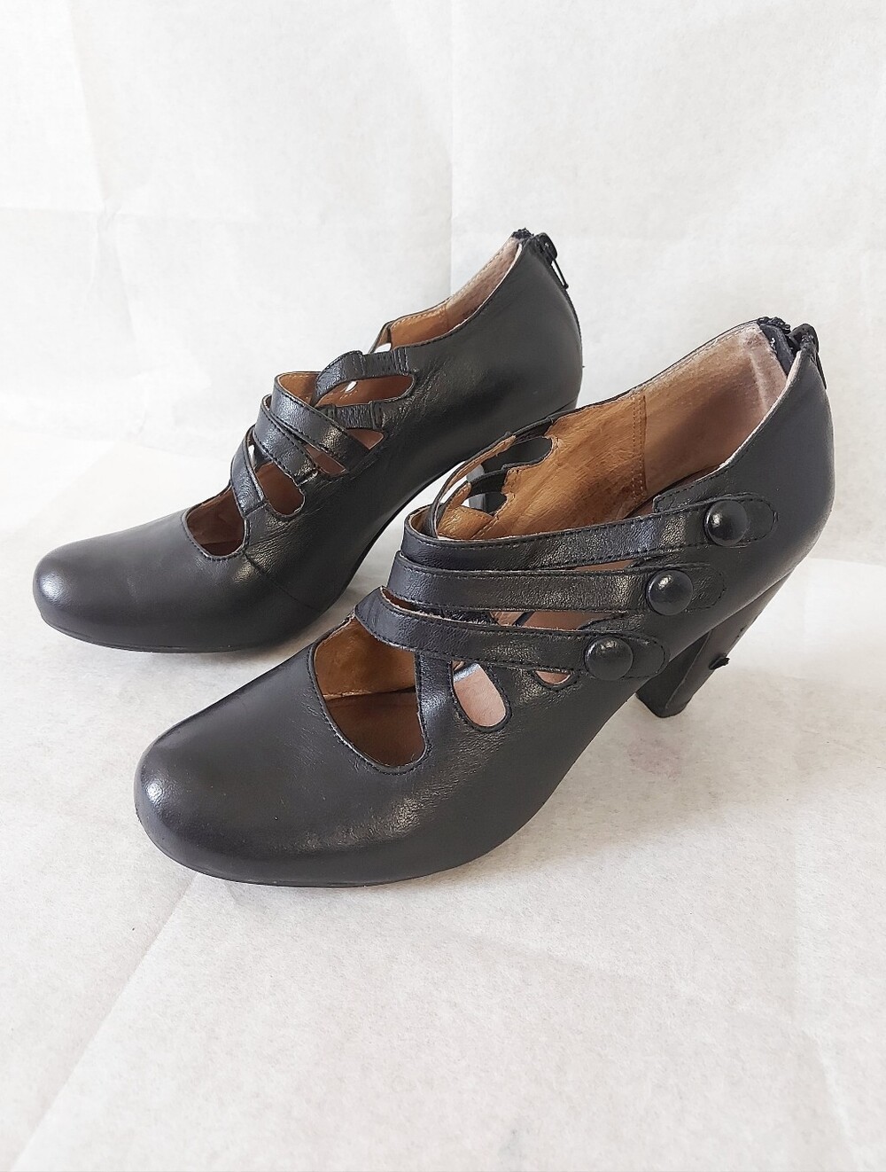 Miz Mooz Scarlett Pump Size 10 Black Leather Y2K Strap Heel Mary Jane Back Zip